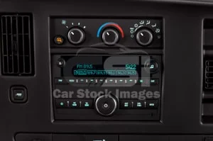 2021 GMC Savana 2500 Work Van Audio system