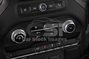 2021 GMC Sierra 1500 2 Door Van Climate control