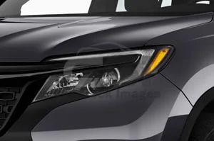 2021 Honda Passport Sport 5 Door SUV Head light