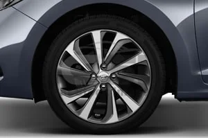 2021 Hyundai Accent Ltd 4 Door Sedan Wheel cap