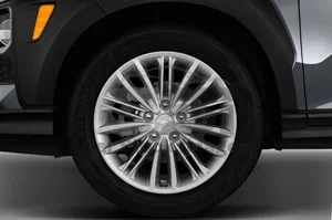 2021 Hyundai Kona SEL 4 Door SUV Wheel cap