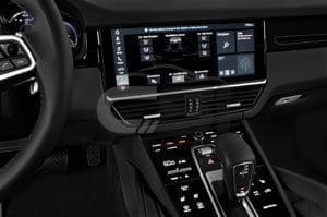 2021 Porsche Cayenne 4 Door SUV Climate control