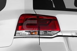 2021 Toyota Landcruiser V8 4 Door SUV Taillight