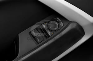 2024 Chevrolet Camaro 1LT 2 Door Convertible Doorcontrols