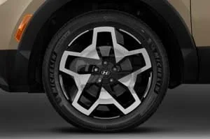 2024 Hyundai Santa Cruz Limited Crew Cab 4 Door Pick-up wheelcap