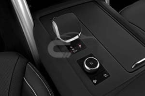 2024 Land Rover Discovery R Dynamic SE 5 Door SUV Gearshift