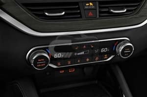 2024 Nissan Altima SL 5 Door Sedan Tempcontrol